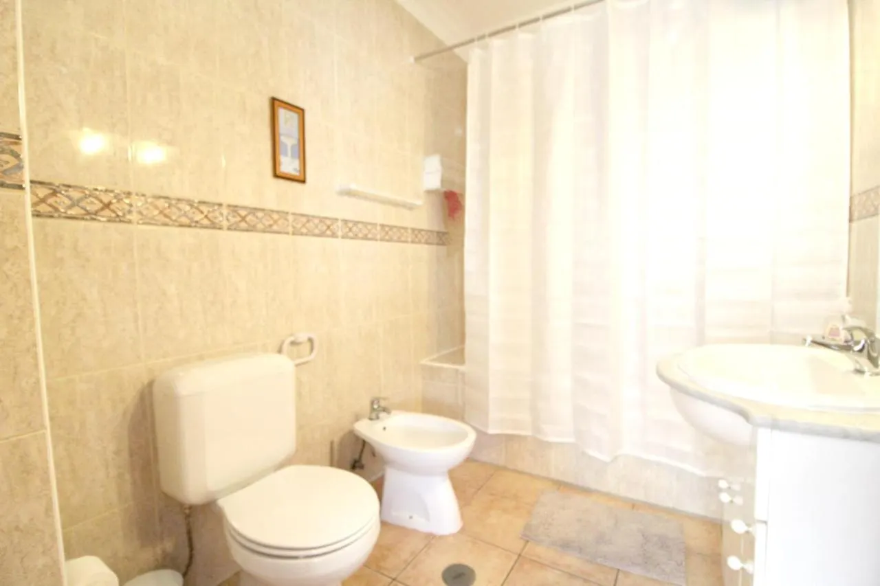 Modern Apartment In Portimao With Pool 50 M²